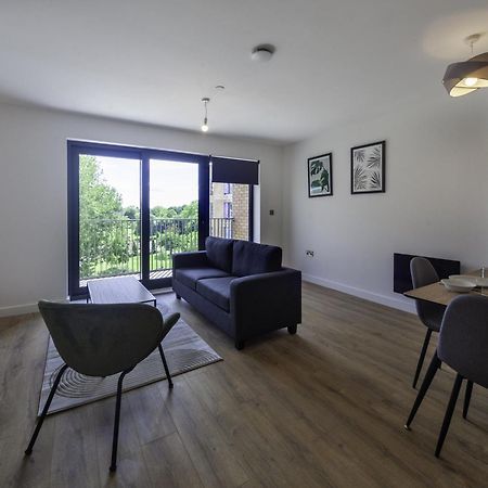 Lovely 2 Bedroom Apartment In Central Ashford Ашфорд Екстериор снимка