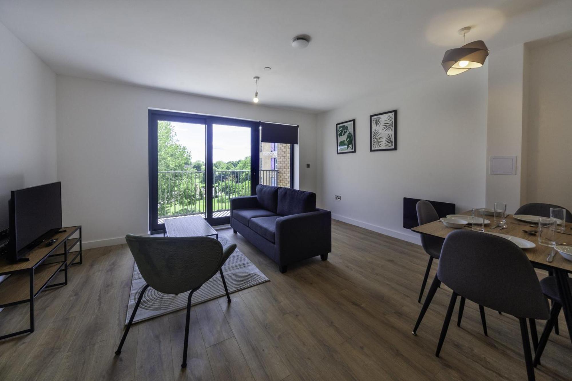 Lovely 2 Bedroom Apartment In Central Ashford Ашфорд Екстериор снимка